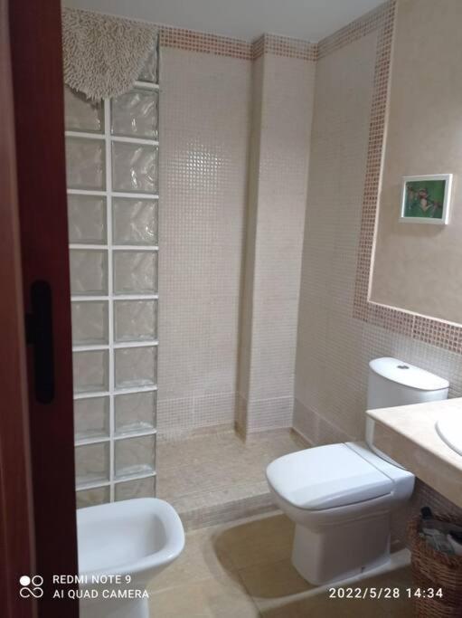 فيلا Agradable Adosado Con Piscina مْبيخير ذي لا فرونتيرا المظهر الخارجي الصورة